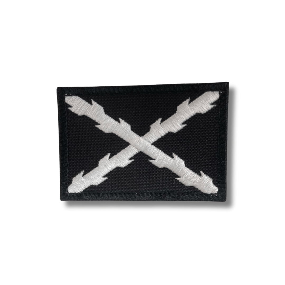 Parche bandera cruz borgoña negro blanco
